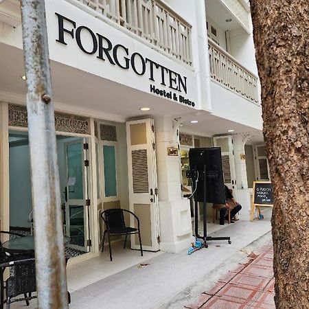 Forgotten Hostel Silom Bangkok Ngoại thất bức ảnh